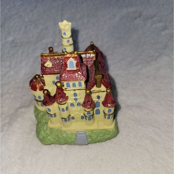 Disney beauty and the beast collectable musical house - Picture 2 of 5